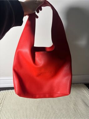 NWOT Cosmic Kylie Jenner Red Sculpted Hobo Bag
